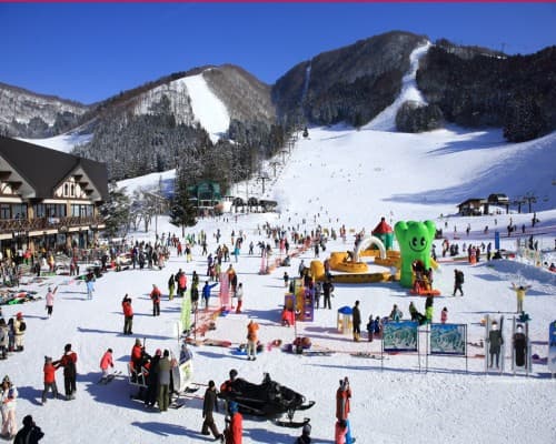 Nozawaonsen Short Ski & Onsen Getaway
